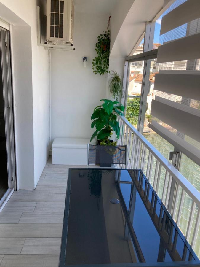 Superbe Appartement , Tout Confort, 40 M2 + 10 M2 Terrasse Empuriabrava Zewnętrze zdjęcie